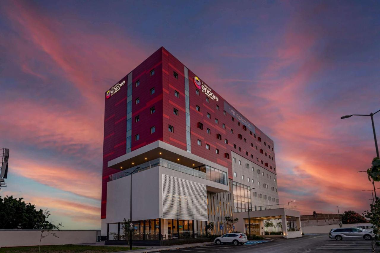 Ramada Encore By Wyndham Guadalajara Aeropuerto Las Pintas Exterior foto