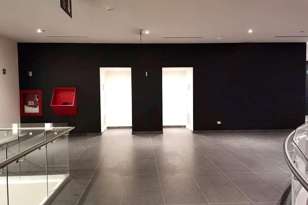 Ramada Encore By Wyndham Guadalajara Aeropuerto Las Pintas Einrichtungen foto